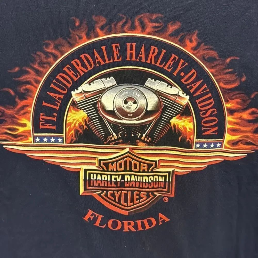 Harley-Davidson Fort Lauderdale, Florida men’s medium crewneck T-shirt